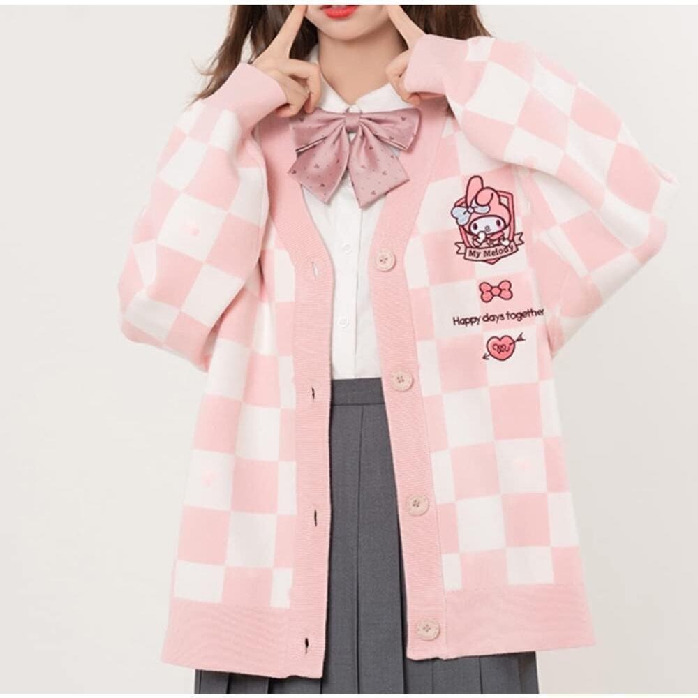 My happy melodies cardigan 
Size small-XL